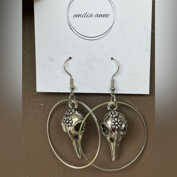 Silver Raven Bird Skull earrings - Picture 1 of 3